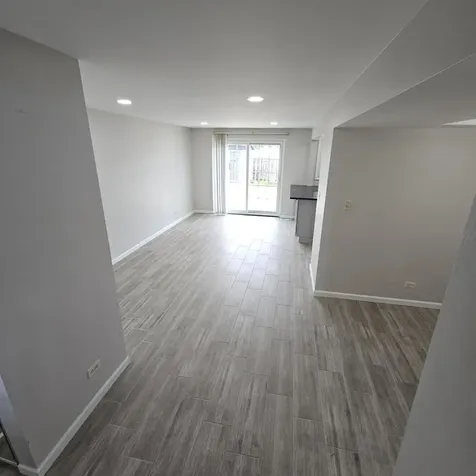 9268 Barberry Lane Des Plaines IL 60016