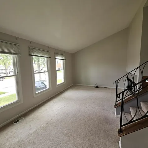 9268 Barberry Lane Des Plaines IL 60016