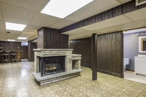2109 7TH Street Winthrop Harbor IL 60096