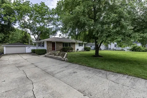 2109 7TH Street Winthrop Harbor IL 60096