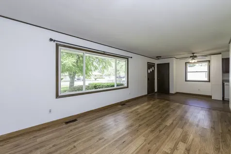 2109 7TH Street Winthrop Harbor IL 60096