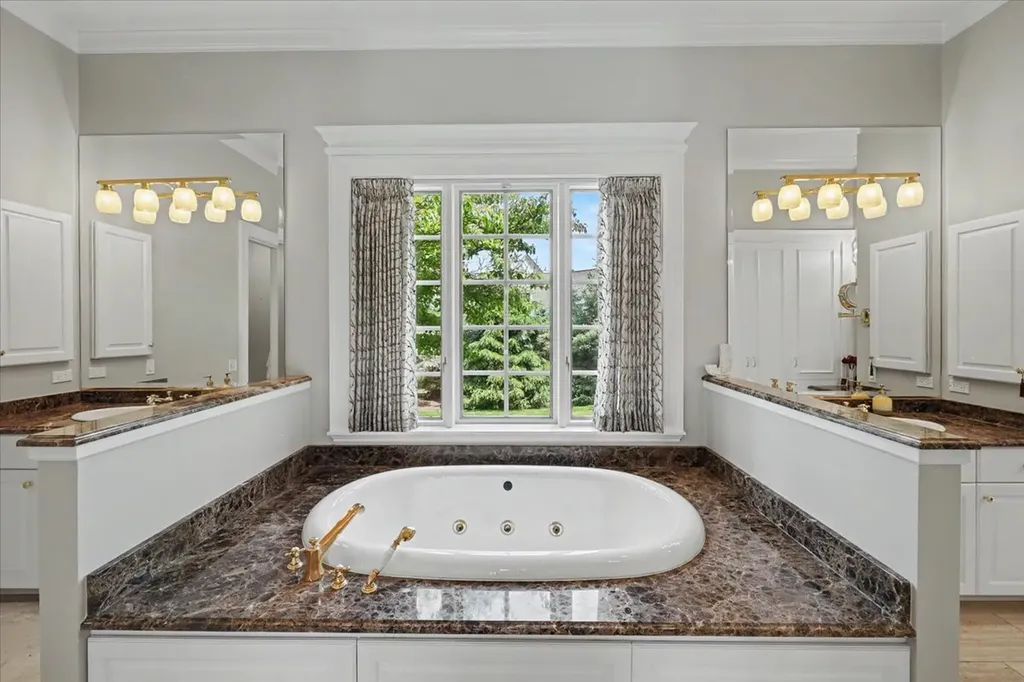 25W451 Plamondon Road Wheaton IL 60189