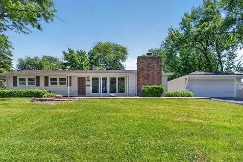 18701 Loras Lane Country Club Hills IL 60478