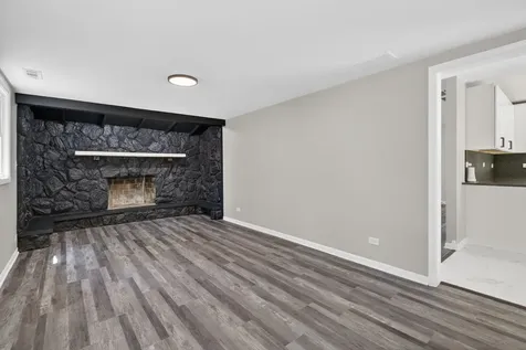 18701 Loras Lane Country Club Hills IL 60478