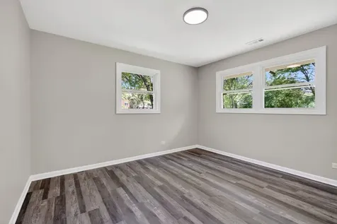 18701 Loras Lane Country Club Hills IL 60478