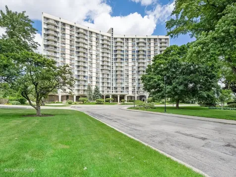 40 North Tower Road Oak Brook IL 60523