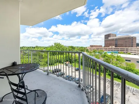 40 North Tower Road Oak Brook IL 60523