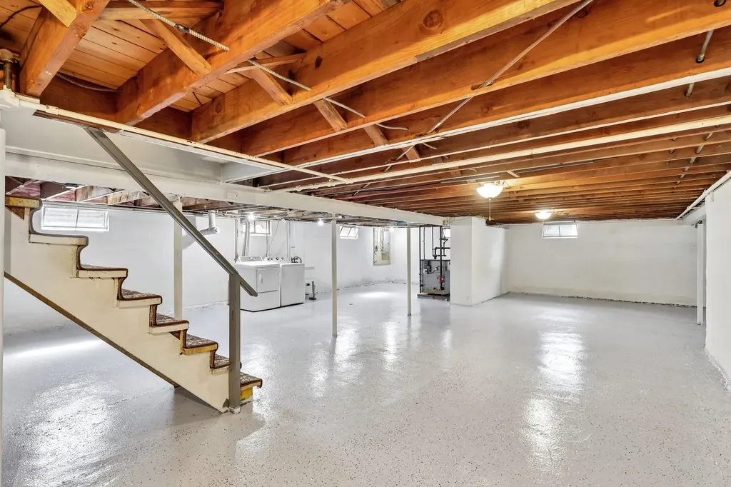 2N075 Mildred Avenue Glen Ellyn IL 60137