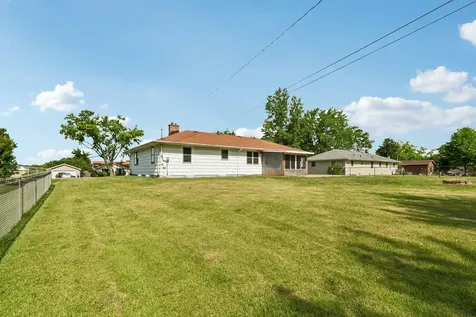 2N075 Mildred Avenue Glen Ellyn IL 60137