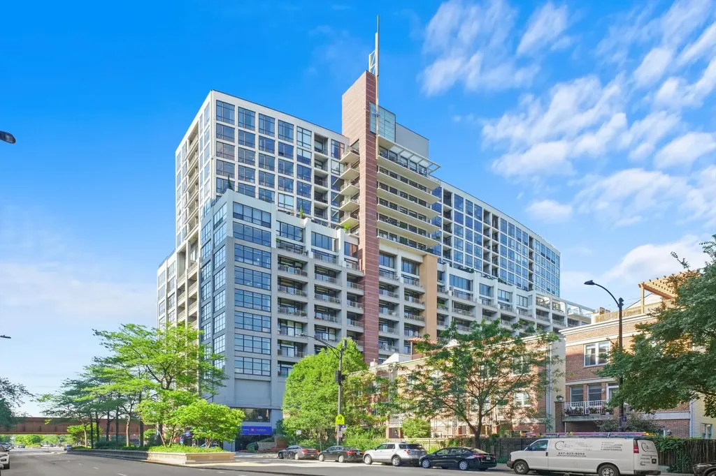 1530 South State Street Chicago IL 60605
