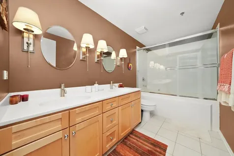 1530 South State Street Chicago IL 60605
