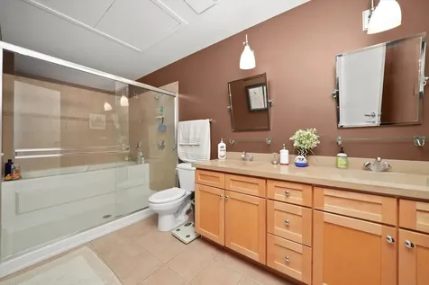 1530 South State Street Chicago IL 60605