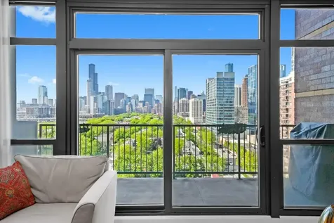 1530 South State Street Chicago IL 60605
