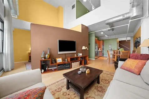 1530 South State Street Chicago IL 60605
