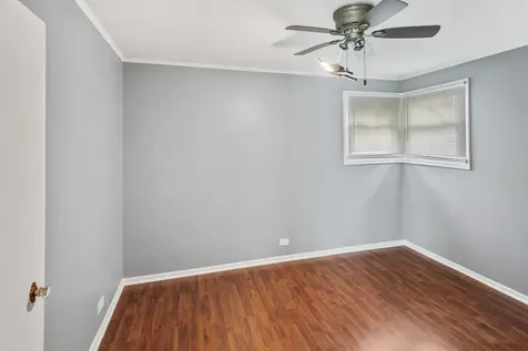 17561 Hillside Avenue Homewood IL 60430