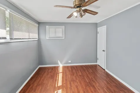 17561 Hillside Avenue Homewood IL 60430