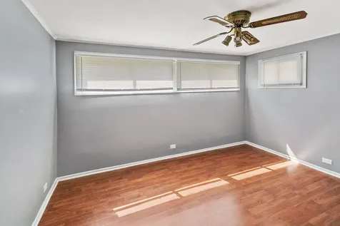 17561 Hillside Avenue Homewood IL 60430