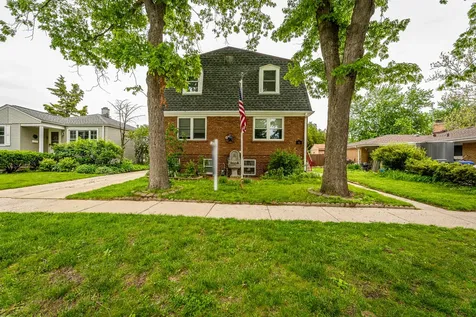 4521 South Wisconsin Avenue Forest View IL 60402