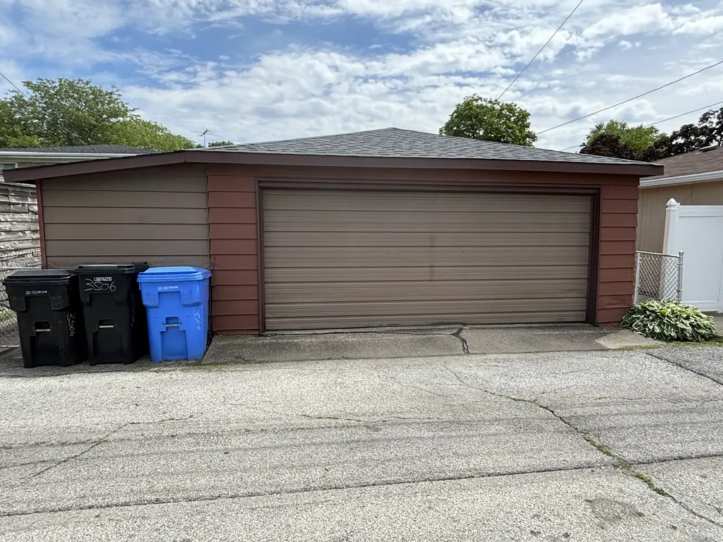 3506 East 114th Street Chicago IL 60617