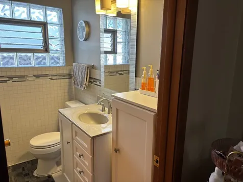 3506 East 114th Street Chicago IL 60617