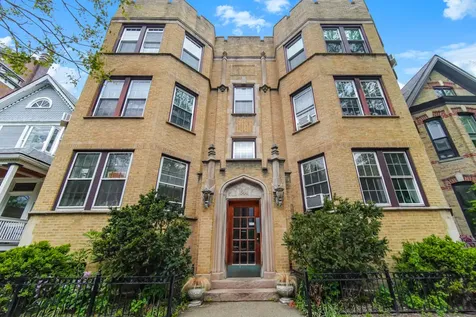 644 West Melrose Street Chicago IL 60657
