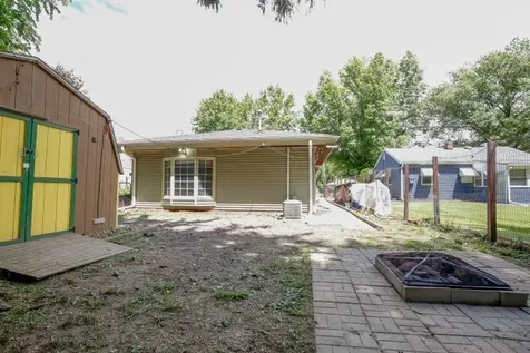 411 East Lincoln Street Mount Morris IL 61054