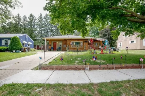 411 East Lincoln Street Mount Morris IL 61054