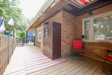 411 East Lincoln Street Mount Morris IL 61054