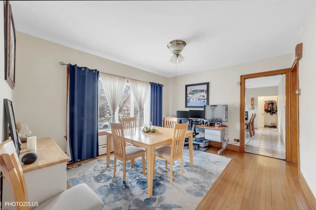 2457 North Nordica Avenue Chicago IL 60707