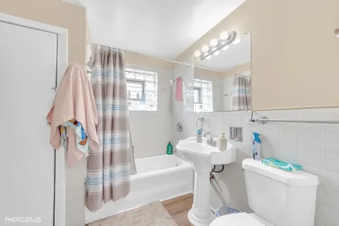 2457 North Nordica Avenue Chicago IL 60707