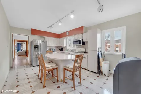 2457 North Nordica Avenue Chicago IL 60707