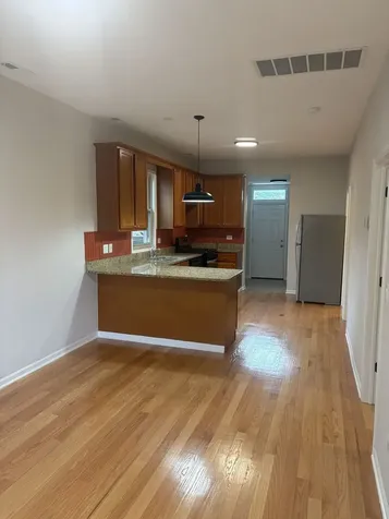 6834 South Dorchester Avenue Chicago IL 60637