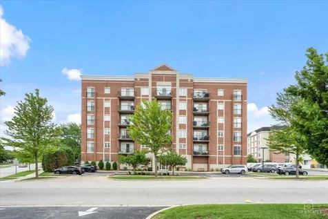 405 South Creekside Drive Palatine IL 60074
