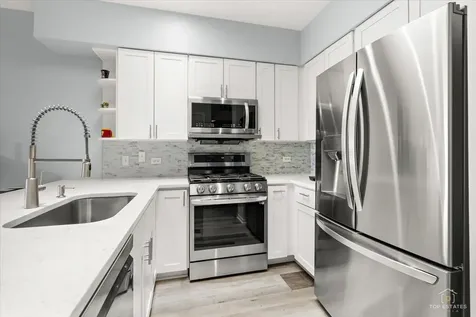 405 South Creekside Drive Palatine IL 60074