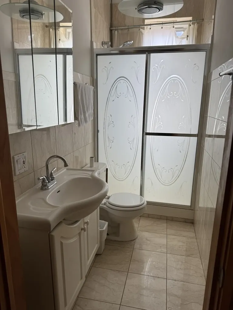 3256 North Elston Avenue Chicago IL 60618