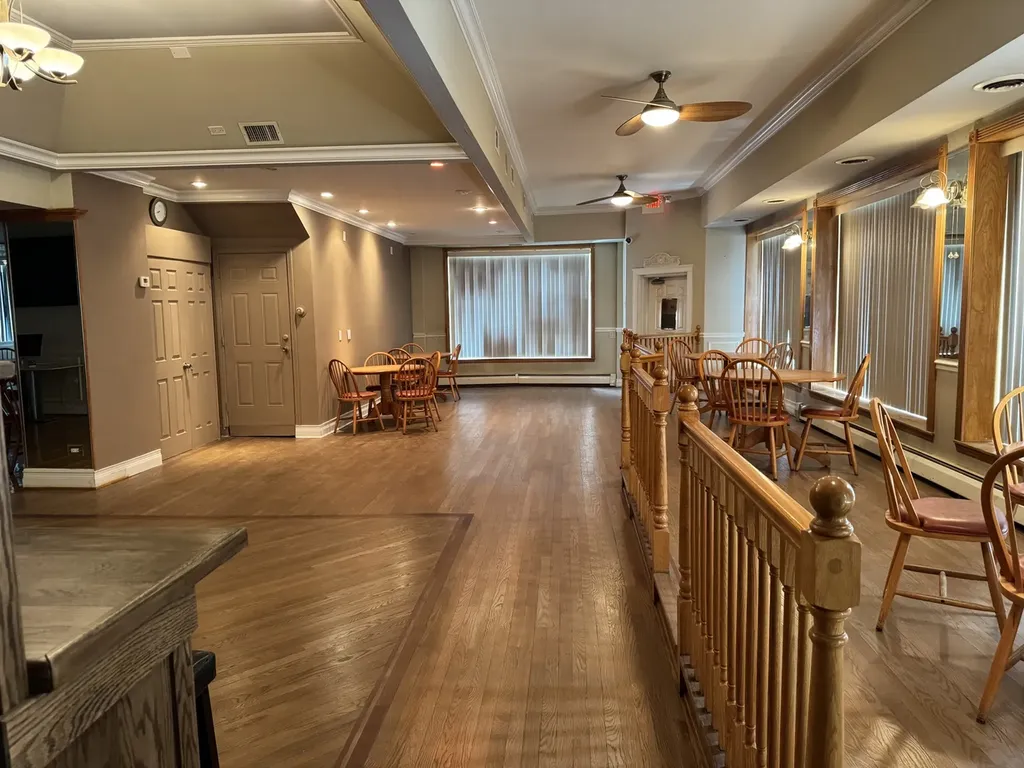 3256 North Elston Avenue Chicago IL 60618