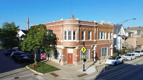 3256 North Elston Avenue Chicago IL 60618