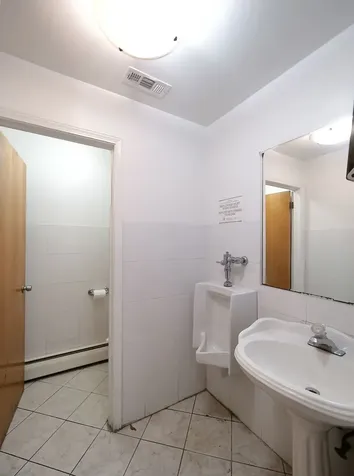 3256 North Elston Avenue Chicago IL 60618