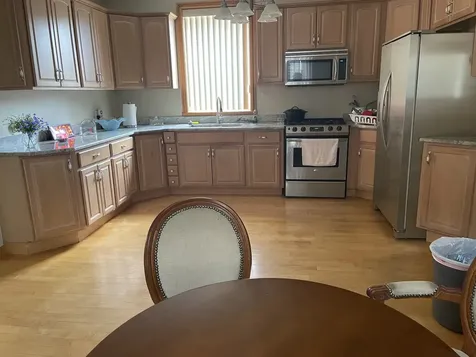 3256 North Elston Avenue Chicago IL 60618