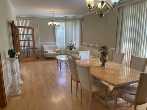 3256 North Elston Avenue Chicago IL 60618