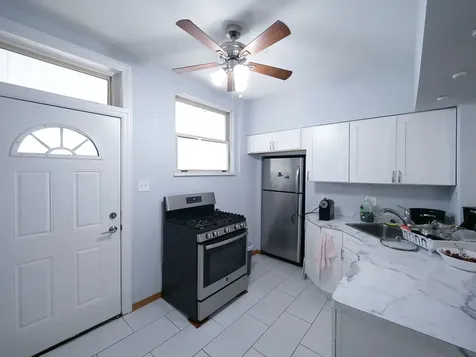 3256 North Elston Avenue Chicago IL 60618