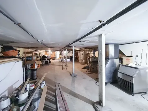 3256 North Elston Avenue Chicago IL 60618