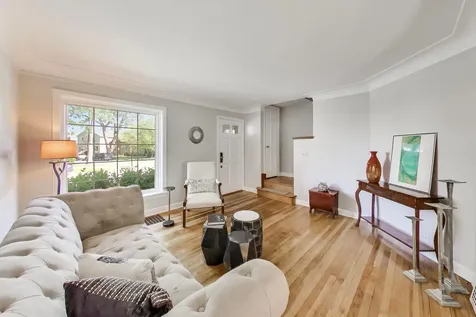 6438 North Oketo Avenue Chicago IL 60631