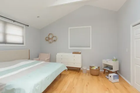 1425 West Henderson Street Chicago IL 60657