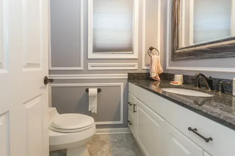1425 West Henderson Street Chicago IL 60657