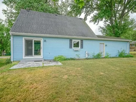 943 North Crest Court Byron IL 61010