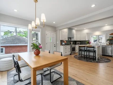 5002 North Central Park Avenue Chicago IL 60625