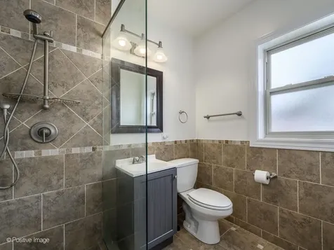 5002 North Central Park Avenue Chicago IL 60625