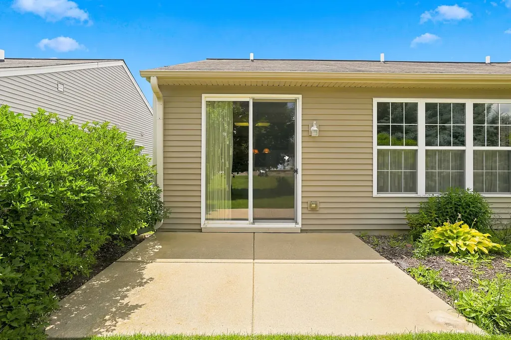 13496 Fallow Drive Huntley IL 60142