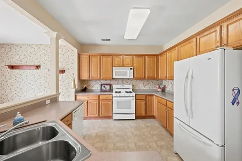 13496 Fallow Drive Huntley IL 60142